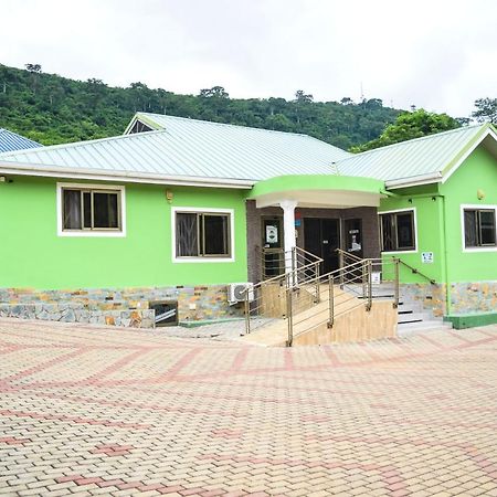 3A'S Guest House Akosombo Luaran gambar
