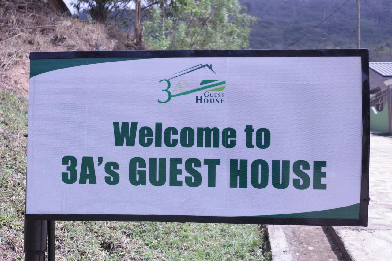 3A'S Guest House Akosombo Luaran gambar