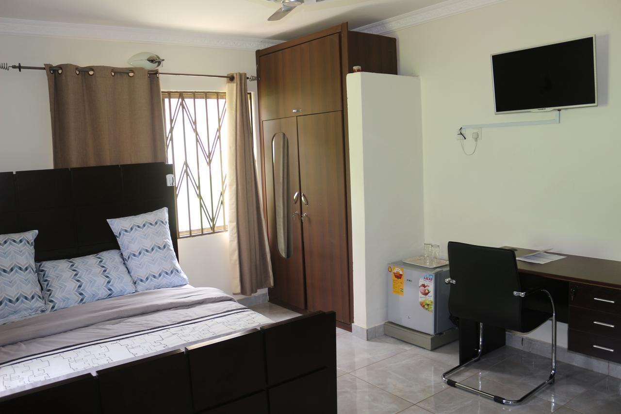 3A'S Guest House Akosombo Luaran gambar