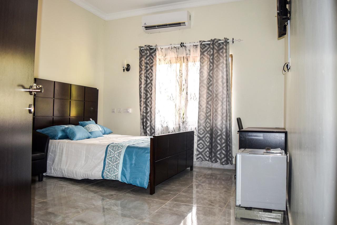 3A'S Guest House Akosombo Luaran gambar
