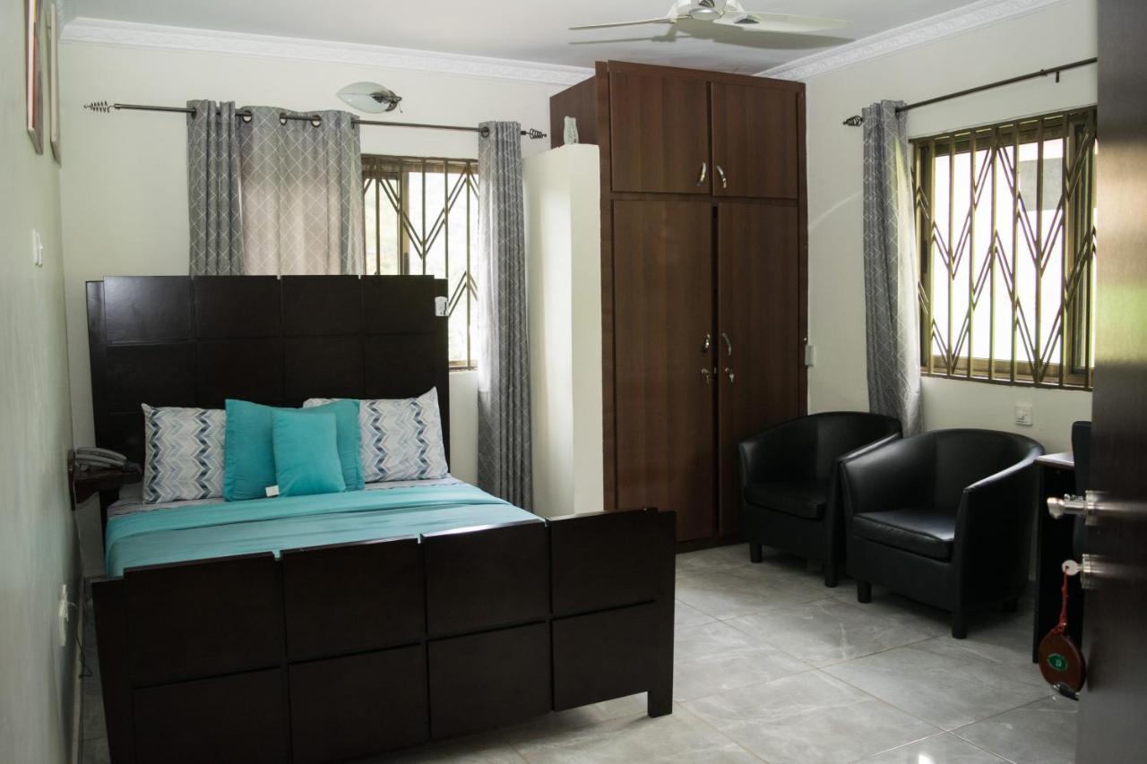 3A'S Guest House Akosombo Luaran gambar