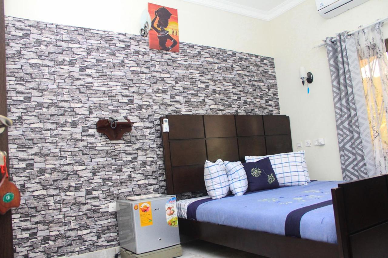 3A'S Guest House Akosombo Luaran gambar
