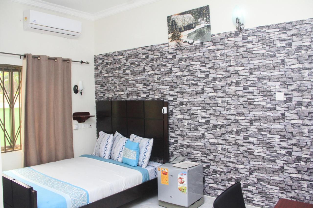 3A'S Guest House Akosombo Luaran gambar