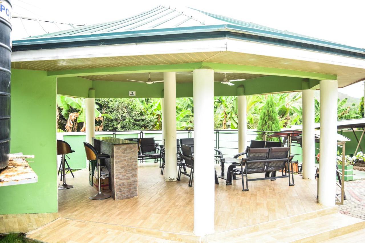 3A'S Guest House Akosombo Luaran gambar